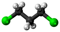 Ball-and-stick model of the 1,3-dichloropropane molecule