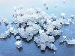 Crystalline ammonium chloride