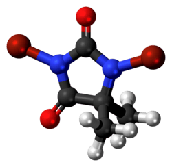 Ball-and-stick model of the DBDMH molecule