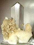 Waterclear twined crystal of the form known as "Roman sword". Fuentes de Ebro, Zaragoza (Spain)