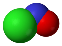 Spacefill model of nitrosyl chloride