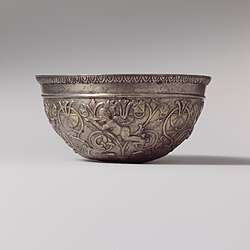 Ancient Greek gilded bowl; 2nd–1st century BC; height: 7.6&nbsp;cm, diameter: 14.8&nbsp;cm; Metropolitan Museum of Art